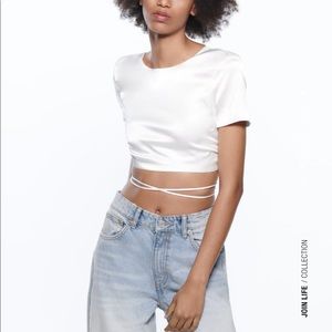 Zara Mid Rise Loose Jeans - US 2